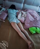 想操小萝莉女儿了怎么办？苦恼