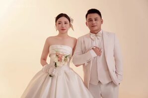 人美活好欲望大，婚纱反差