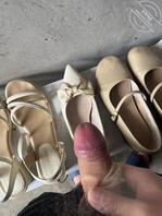 打胶骚货人妻的高跟 （评论区一起分享一下你们的胶妻）0