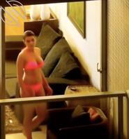 对面公寓年轻外国情侣不关窗被偷拍2