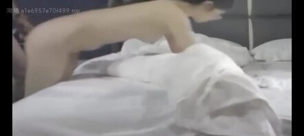 还是小舅妈好玩