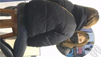 ［公厕偷拍］路边沟厕全景偷拍美鲍呈现1