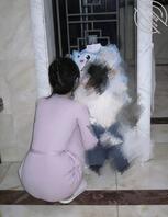 (原创)后妈生日的这天,我送了她一份大大的生日礼物,把她强上内射了。1