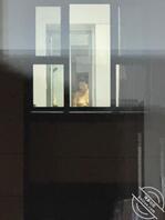 发现对面楼洗澡不关门0