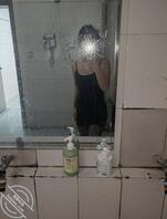 女大在家寂寞，小穴需要满足