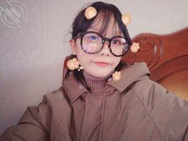 小母狗情况介绍，有意向的可私信可评论（已成年）2