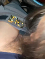 保时捷车震后入女大学生（南昌深圳招单男单女夫妻情侣）