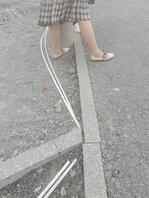 等公交遇到的小骚，左腿有勾丝2