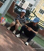 道外江边老头乐（这老娘们一前没看到过）0