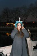 拍到了一个极品美女洗澡有想看的评论区评论晚上发0