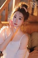 拍到了一个极品美女洗澡有想看的评论区评论晚上发1