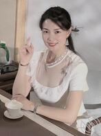 妈妈 52 岁，离婚好久了，翻她手机发现的0