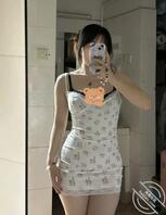 兄弟们，女朋友求屏0