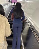 太爱这屁股了  好像趴上去亲 舔2