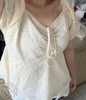 喜欢贡献妈妈看着她被轮奸，然后用野爹的精子润滑回老家1