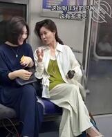 她年轻的时候得有多美啊0