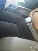 飞机遇到挺饱满的小姐姐，忍不住拍了0