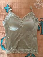 打胶丈母娘小姨子内衣鞋，射小姨子到鞋上