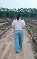 妈妈诱人的大屁股0