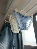 表姐的蕾丝内裤 和她的原味内裤 好想插入她0