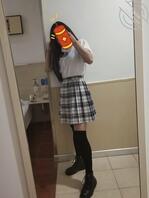 偷拍紫色jk裙女大裙底0