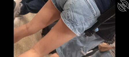 偷拍短裤美腿