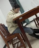 给图书馆认真学习的御姐杯子打胶2