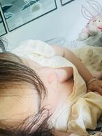 偷拍小姨子睡午觉0