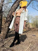 带着骚货母狗真空露出2