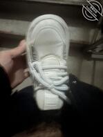 扫楼打胶，射女高骚臭运动鞋1