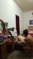 （接上贴）用手指插骚逼加爆操骚逼
