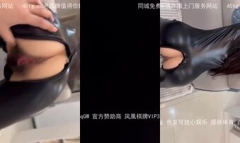 把玩我的小女友