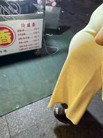 239、陪姐姐出去吃夜宵，老姐对我无下限的挑逗1