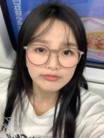 这期就稍微分享下和小表姐以前的事情视频啥的这期就不出了发点小表姐生活照2