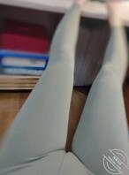 绝美人妻瑜伽服视奸