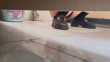 平度厕所偷拍谁的老婆