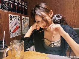 首经贸 王欣然1