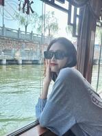 服了，刷视频好像刷到我表姐了，大家帮忙看一下是不是