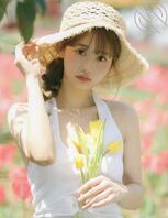 牛仔裤超短裤 骚里骚气各种 身材真是顶级啊 看着就想操的女人0