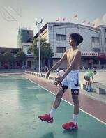 05的，有没有少妇姐姐来