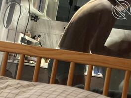 偷拍媳妇洗澡出来2