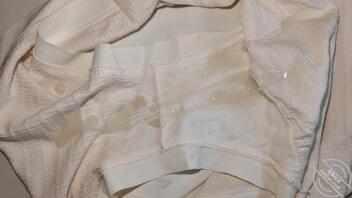 打胶撸射妈妈的内裤2