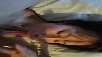 反差英语老师疯狂口交吃鸡