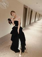 反差英语老师疯狂口交吃鸡0