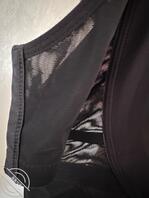 我去老妈也弄上黑色套装了0