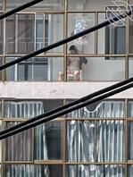 对面楼邻居0