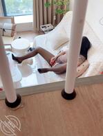 【原创金币】妹妹的开档丝袜配上红底高跟鞋别提有多性感了。0