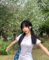 女大小网红许淑香，背地里竟是母狗