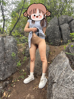 公园露出，有喜欢这样的骚货吗？求你们的露出照交流交流怎么拍