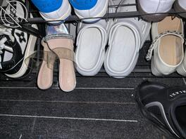 扫楼打胶    极品高跟凉鞋&踩精出门精液与脚泥的混合2